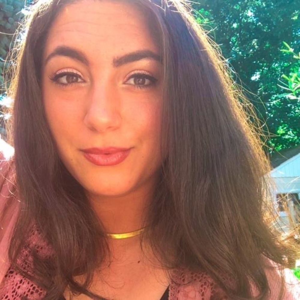 Meet your Posher, Hellen